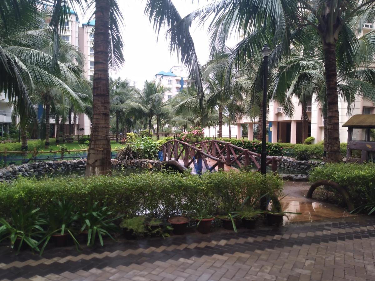 La Platina Premium Suites, Near Puri Sea Beach Exterior photo