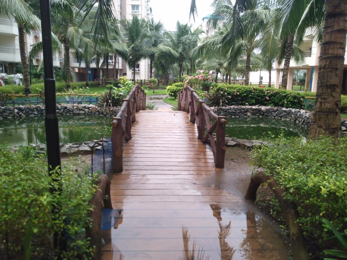 La Platina Premium Suites, Near Puri Sea Beach Exterior photo